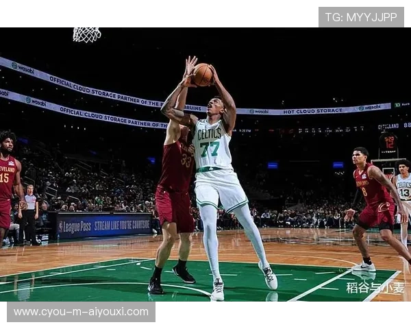 凯尔特人中前场联动顺畅